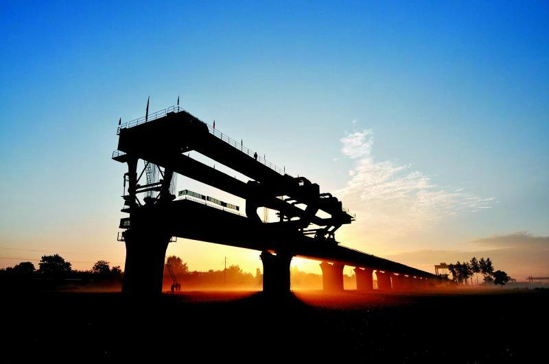 261737871127177958.jpeg 架橋機(jī)4.jpg